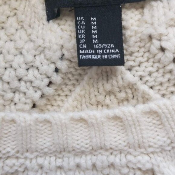 Forever 21 Womens Cream Cable Knit Sweater Medium Long Sleeve Pullover - Picture 3 of 3